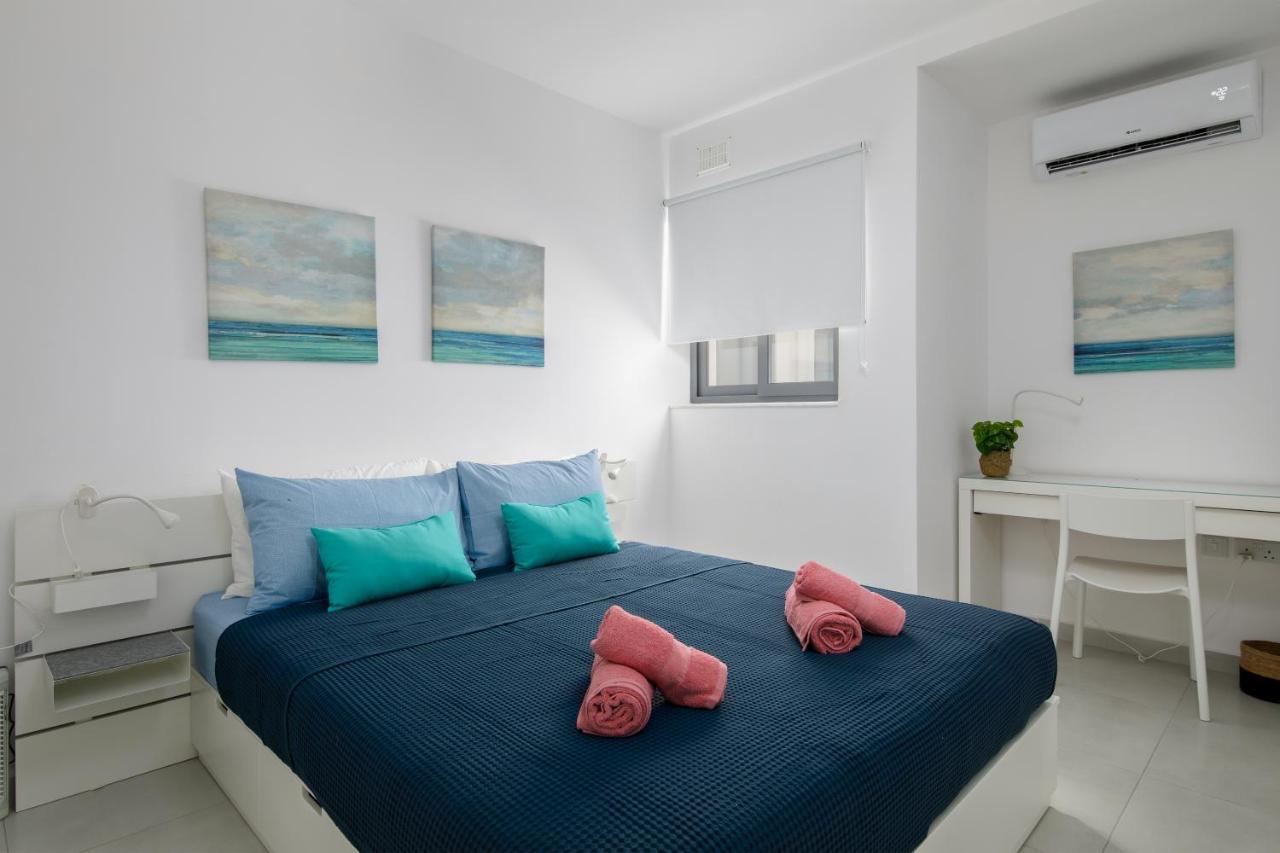 Cosy, Modern 1 Bedroom Apartment *